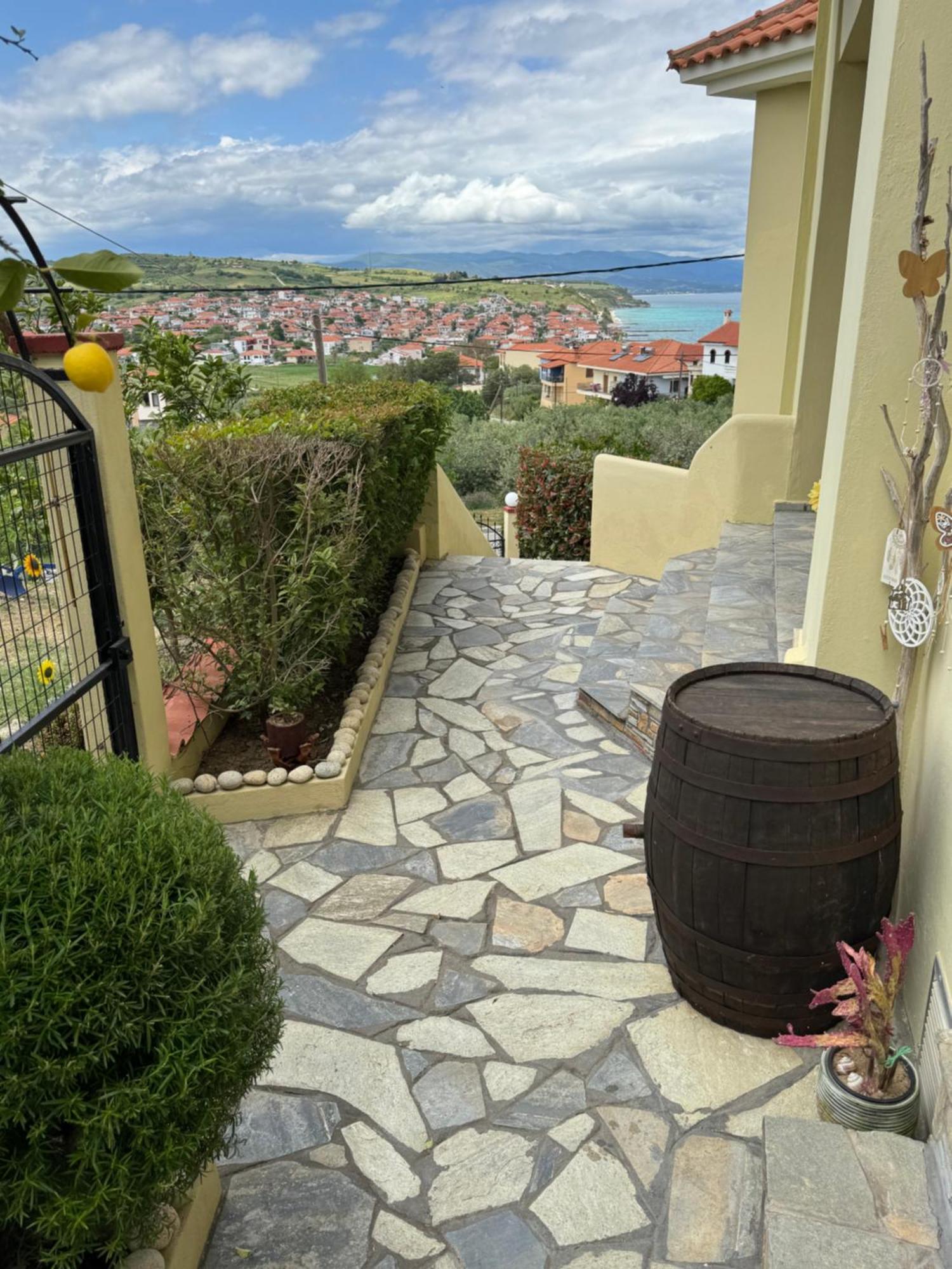 Despoina Meletiadou Nea Roda Exterior photo